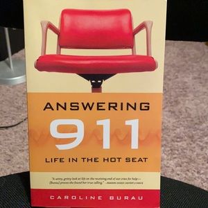 Answering 911 Life In The Hot Seat Book